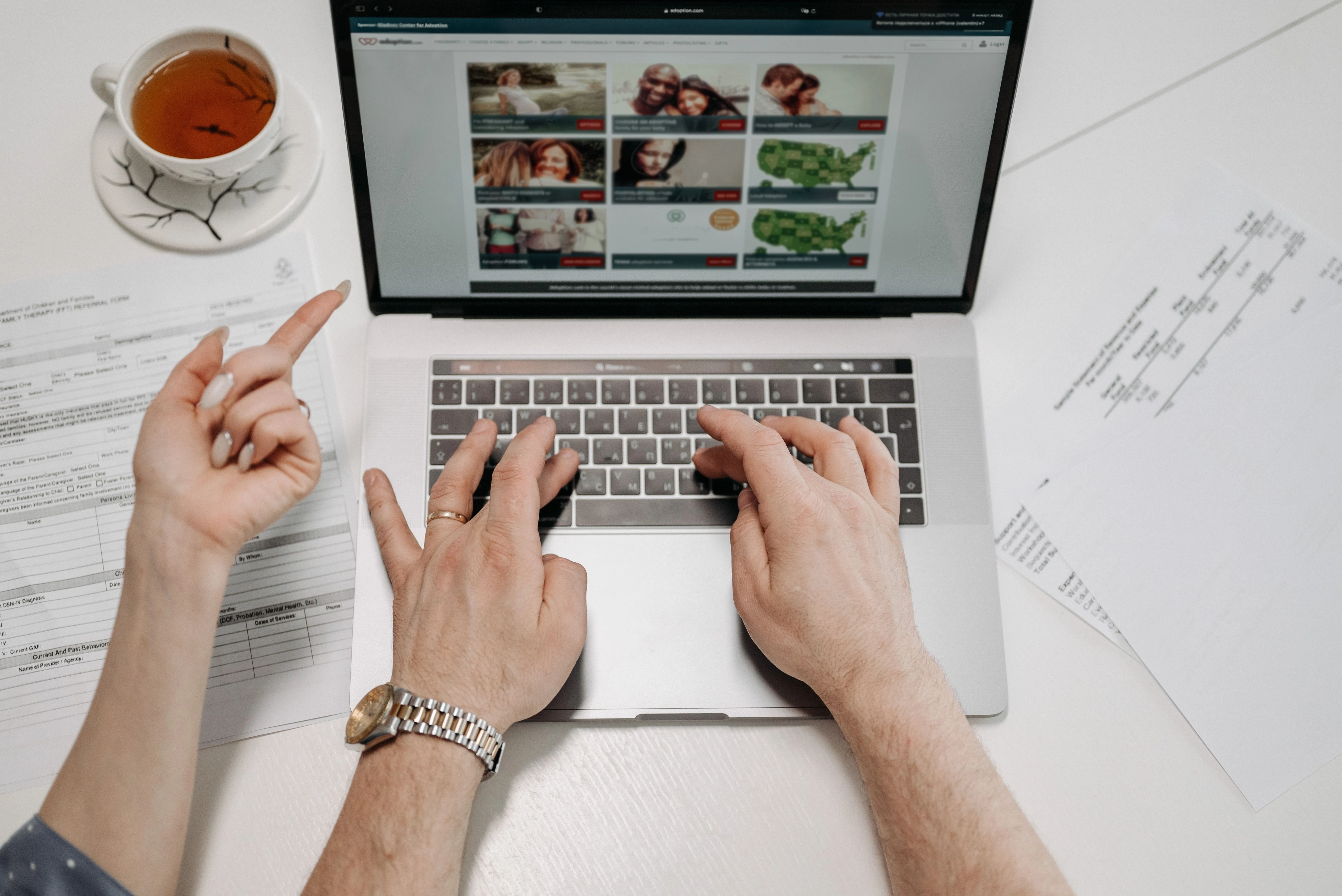 Freelancer managing multiple freelance projects